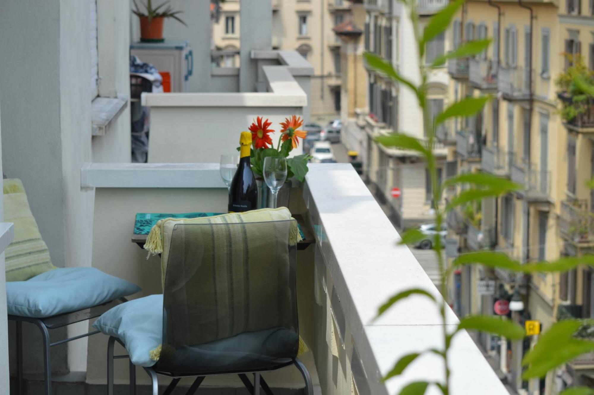 Flat City Center Porta Susa, Free Parking Wifii Smart Tv Sky Turin Exterior photo
